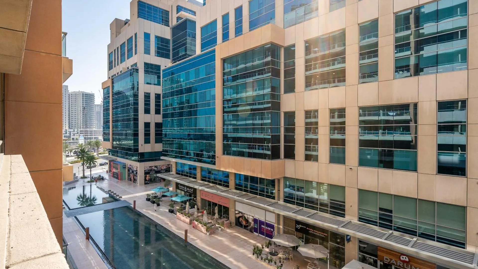 Chic Apartment In The Heart Of Dubai With Pool 0*,  United Arab Emirates